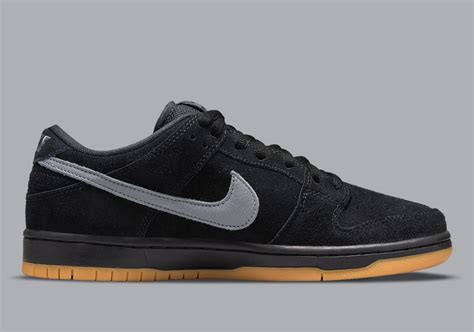 nike dunks vs sb|nike sb dunk low fog.